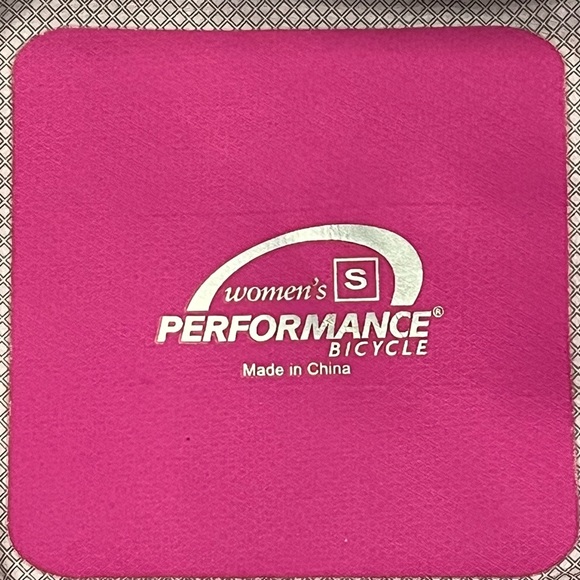 Hot Pink Woman’s Performance Bicycle Windbreaker/Rain Jacket. Size S - Picture 6 of 13
